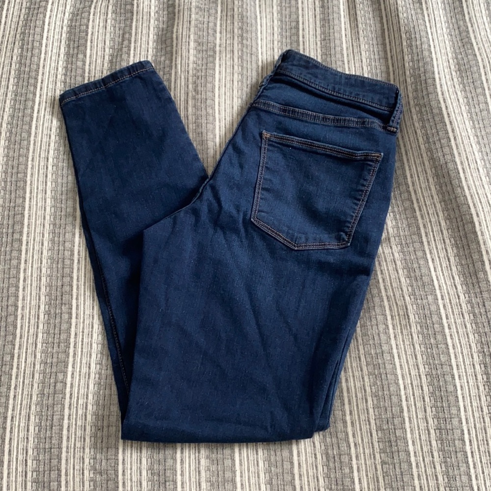 🌵 3 for 15 🌵Mid rise skinny jeans/capris 🌵